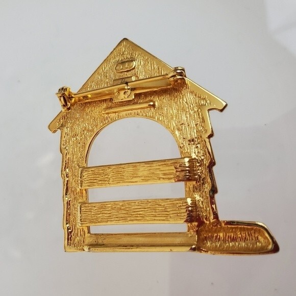 JJ Gold Plated Dog House Pin Brooch lapel pin - Picture 4 of 7